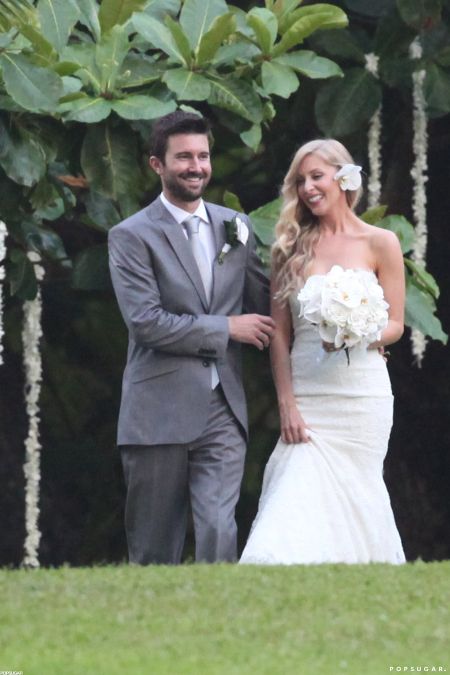 Brandon and his ex-wife, Leah share a happy moment  on their day of marriage Source: Pop Sugar